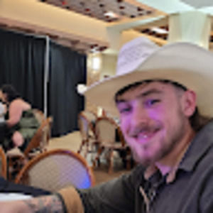 Meet your Posher, Christian